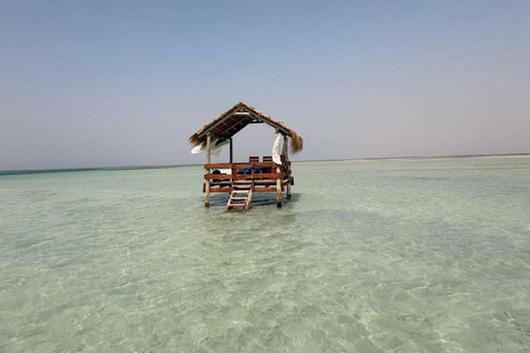 Djerba: Hessi Jerbi Day Trip with Boat Ride & Lunch