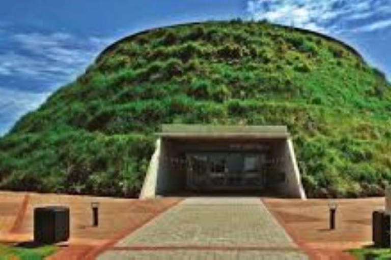 From Johannesburg: Cradle of Humankind & Lesedi Village Tour
