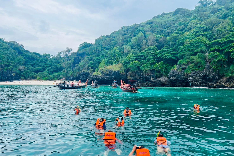 Phi Phi, Khai Islands by Speedboat with Breakfast & Lunch