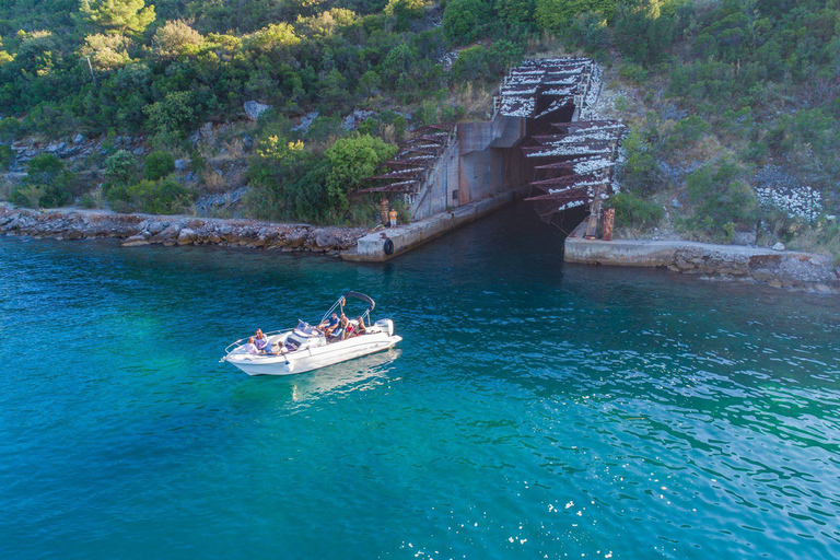 Kotor : Grotte bleue et excursion en bateau à moteur dans toute la baie