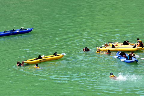 Kajak &amp;SUP im Berat-See, Picknick-Mittagessen