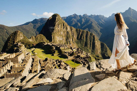 From Sacred Valley: Pisaq and Ollantaytambo + Machu Picchu