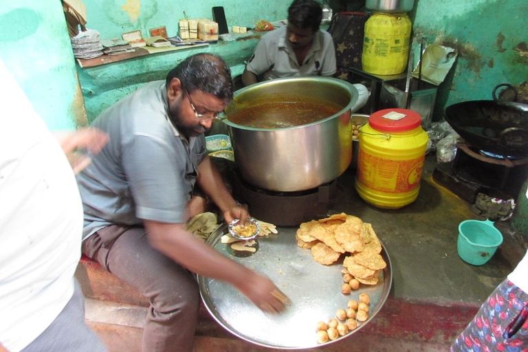 Varanasi: Heritage & Spiritual Walk of Old City