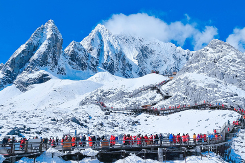 8-tägige Yunnan-Tour mit Kunming, Dali, Lijiang und Shangri-La