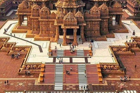 Delhi: Akshardham 2-Hour Guided Evening Light & Sound Show Akshardham Tour with Guide + Car