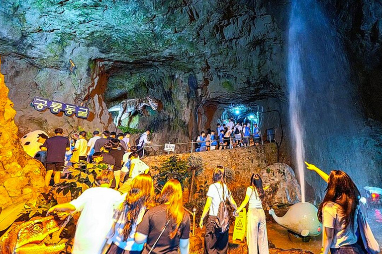 Busan: Discovery Tour With Snow &amp; UNESCO Spot