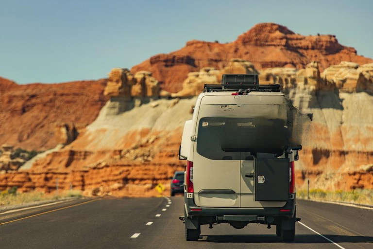 La Paz: Airport Transfer and City Welcome Tour