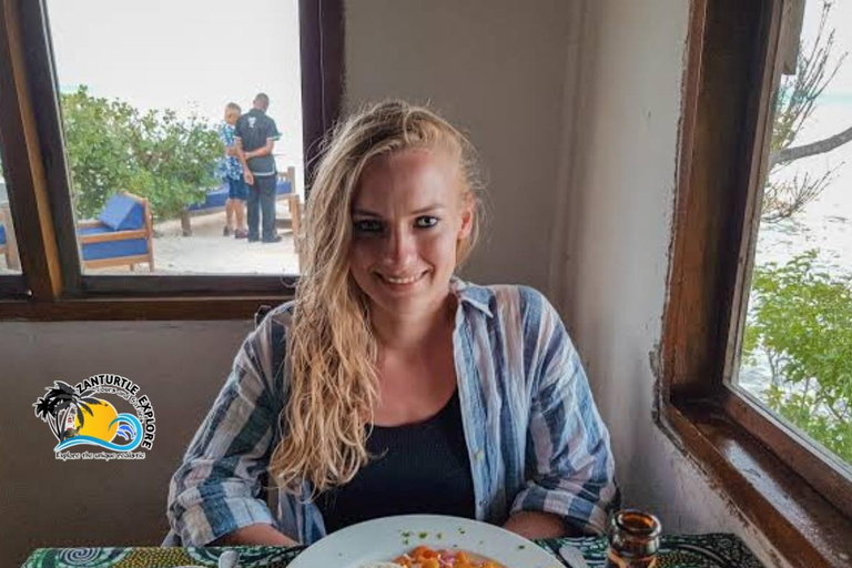 Wycieczka z delfinami Mnemba, las Jozani i restauracja The RockMiejsce zbiórki wyłącznie w Mnemba Transfer Point