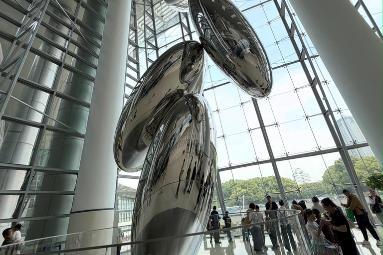 Shanghai Futuristic Tour: Robotaxis, Humanoid Robots & Drone AI, Robotaxi, Drone