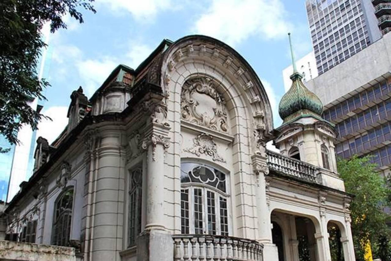 São Paulo: Paulista Avenue Walking Tour with a Local Friend