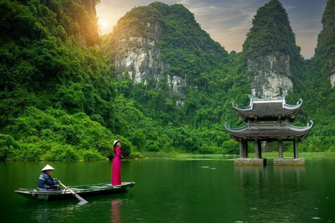Hanoi to Ninh Binh: Scenic Train Journey Hanoi to Ninh Binh: Scenic Train Journey