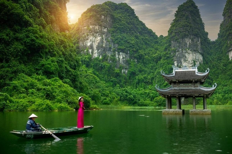 Hanoi to Ninh Binh: Scenic Train Journey Hanoi to Ninh Binh: Scenic Train Journey