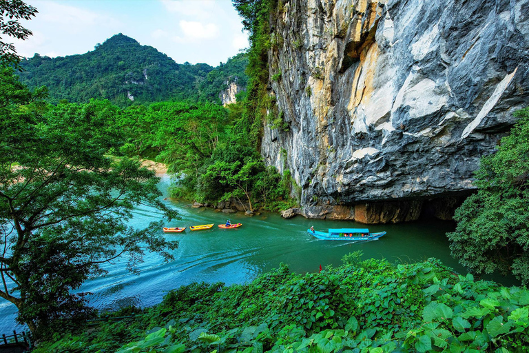Phong Nha Cave & Paradise Cave: Guided Tour Boat & Explore Group Tour with Drop-Off in Hue
