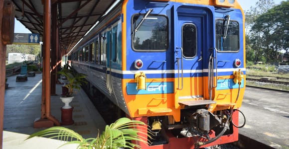 Lamphun by Local Train: Temples & Local Food