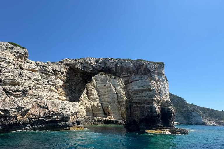 Corfu: Paxos Sea Caves & Antipaxos Private Yacht Cruise Oaseas - Compact Yacht, Up to 5 Guests