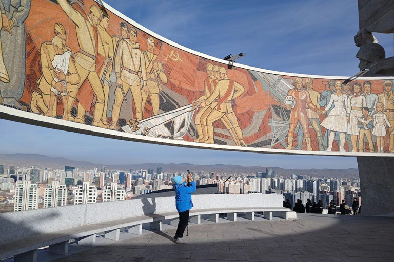 Ulaanbaatar: Skiing and Sightseeing Customizable Tour