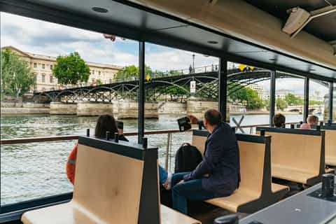 Paris: 1-Hour River Seine Cruise