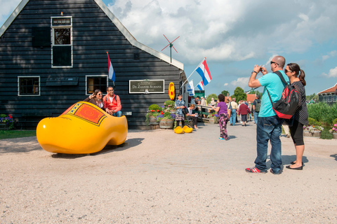 Amsterdam: Live-Guided Zaanse Schans & Cheese Tasting Tour Tour in English