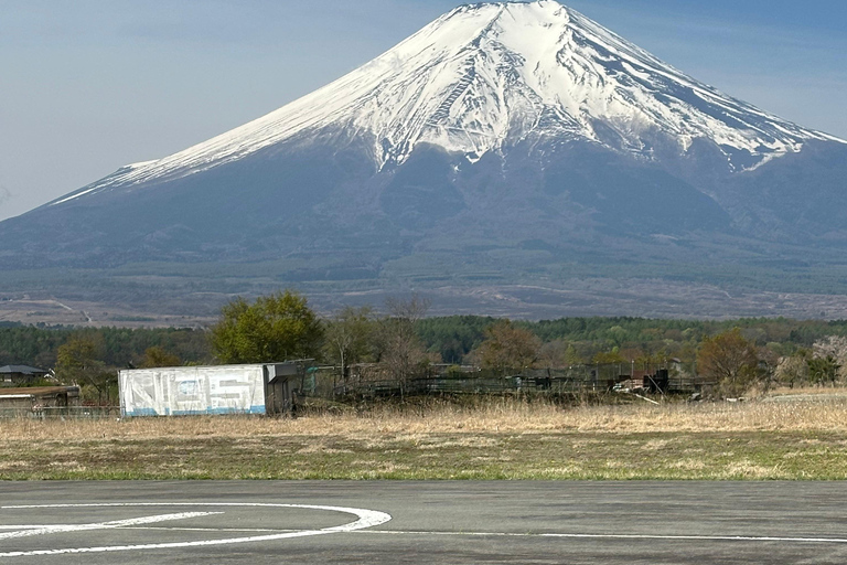 From Tokyo: Mount Fuji Full Day Customizable Private Tour LUXURY LAND CRUISER