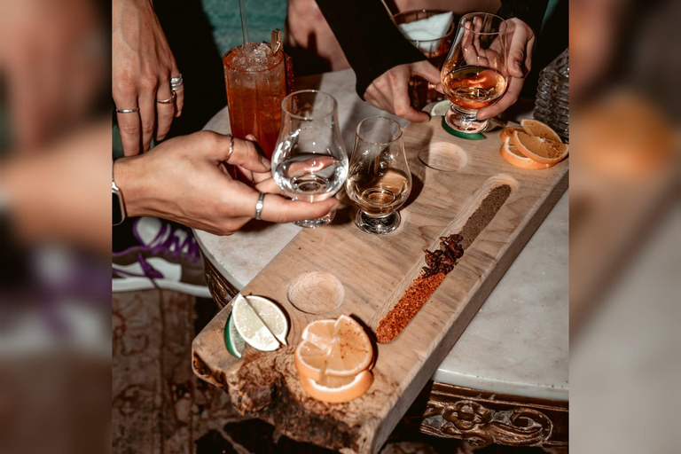 Montreal Old Port: Tequila &amp; Mezcal proeverij/101 cursusMontreal Old Port: Tequila &amp; Mezcal proeverij en 101 cursus