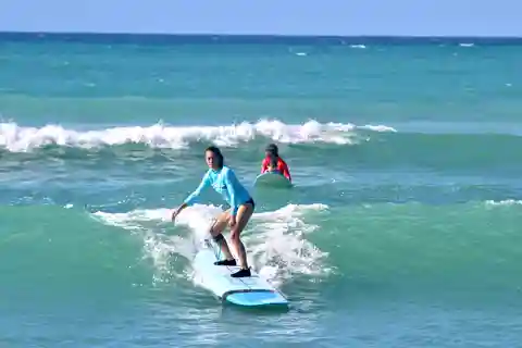 Oahu: Surfing Lesson for All Skill Levels
