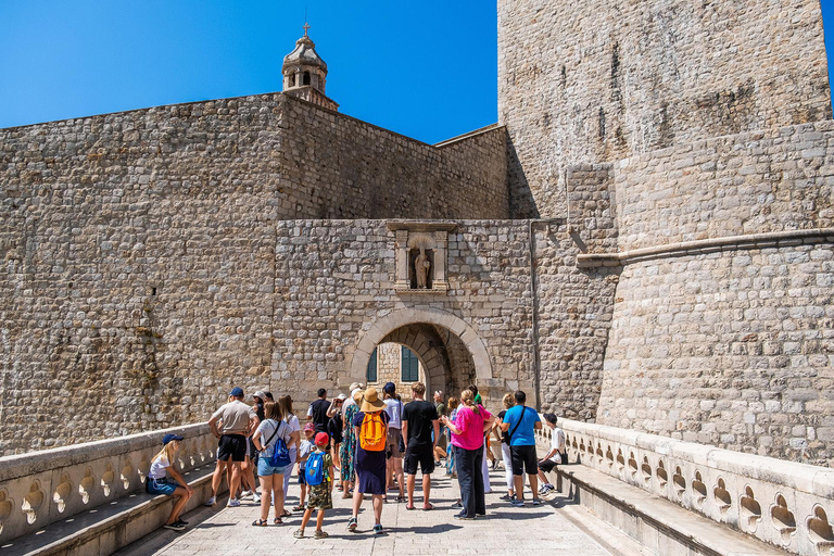 Tour a piedi delle mura della città, dello Stradun e della città vecchia di DubrovnikTour con guida locale che parla la tua lingua