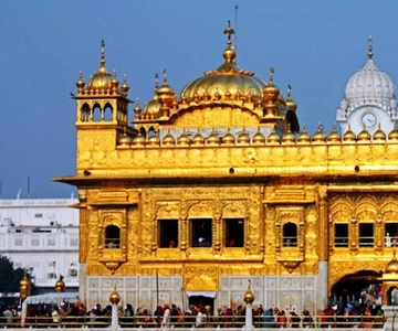 Amritsar: 2-daagse rondreis vanuit Delhi voor een meeslepende ervaring