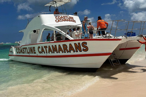 Punta Cana : Fête en bateau avec plongée en apnée et arrêt en piscine naturelle