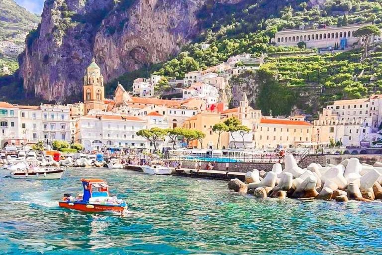 Boottocht aan de kust van Amalfi met schipper vanuit Salerno