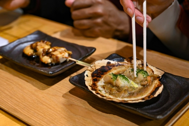 Kioto: Izakaya Food Tour z Lokalnym przewodnikiem