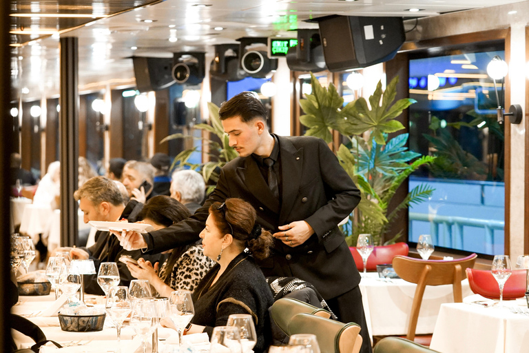 Istanbul: Luxury Dinner Cruise Pickup Include Menu + Soft drinks + Meeting point