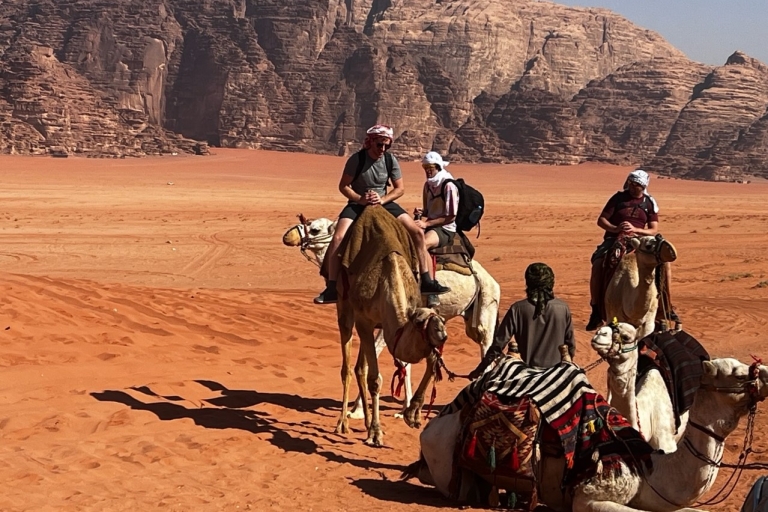 Experiencia en el desierto de Wadi Rum con todo incluido