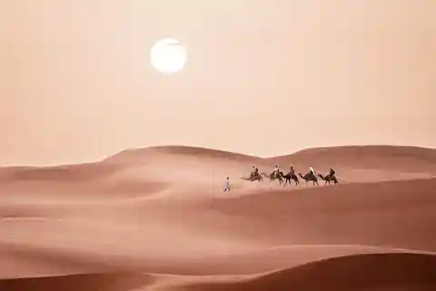 Marrakech: 3-Day Merzouga Desert Safari via Africa Hollywood
