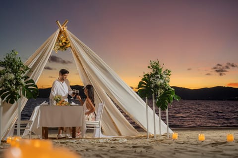 Phuket: Romantic Dinner on Cape Panwa Beach - Image 2