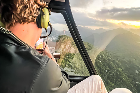 Rio de Janeiro : Vol en hélicoptère du Christ Rédempteur 30 min