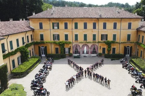 Wine Tasting and Winery Tour of Oltrepò Pavese tradition