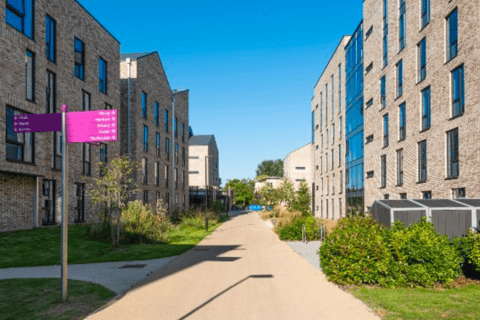 Manchester: University of Manchester Guided Walking Tour