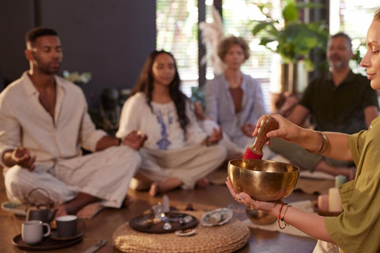 Katmandu: misy tybetańskie, terapia dźwiękiem i medytacja uważnościKatmandu: misy dźwiękowe, terapia dźwiękiem i medytacja uważności