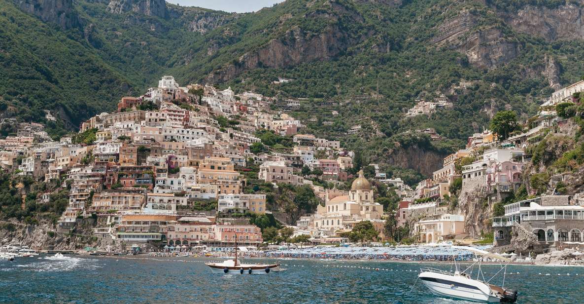 Desde Sorrento: tour en barco de 1 día de Armalfi y Positano