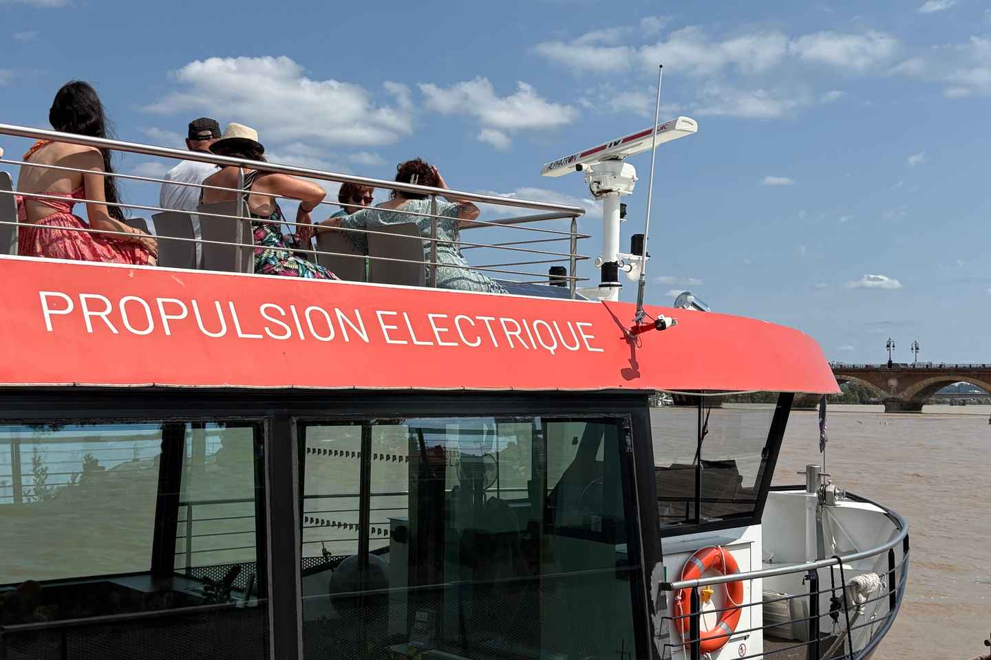 GUIDED CRUISE ? BORDEAUX UNESCO - GUIDED CRUISE – BORDEAUX UNESCO