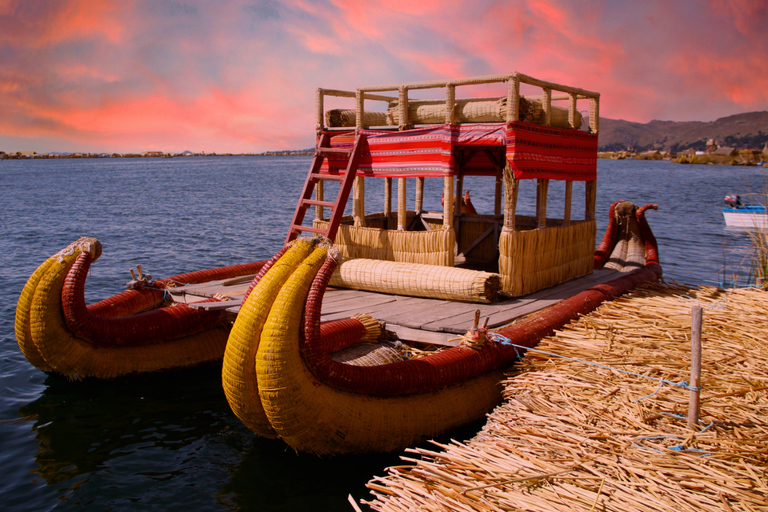 Uros & Taquile: Culture, Textiles & Photography