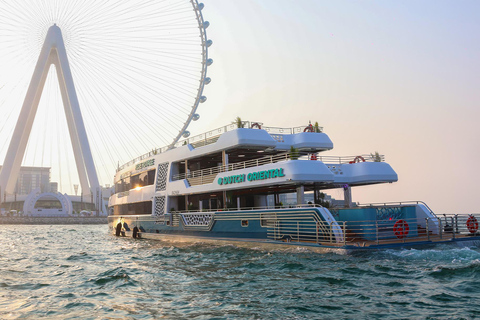 Dubai: Cruzeiro Rose Royale NYE com jantar e fogo de artifícioAssentos no convés principal