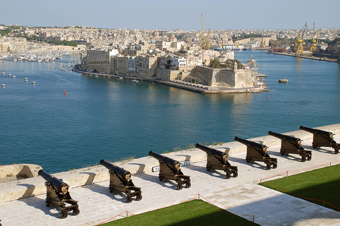From Pozzallo: Full-Day Guided Tour to Malta with Catamaran