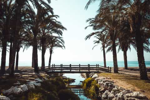 Torremolinos : visite cotiere a pied avec recits et anecdotes