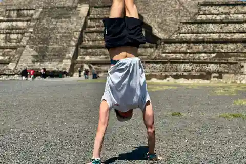Mexico City: Visit Teotihuacan, Basilica de Guadalupe and Tlatelolco