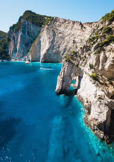Zakynthos: Half day Caretta Turtle Spotting & Keri Caves