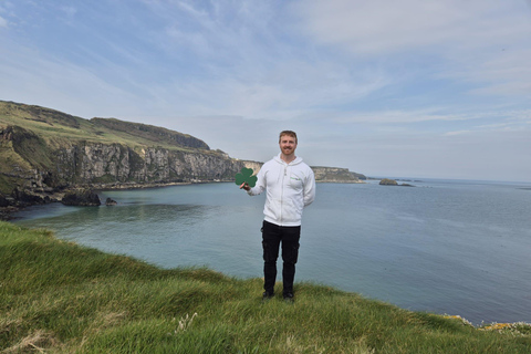 Giants Causeway: Ultimate Private Guided Tour of Causeway Giants Causeway: Private Tour with Optional Dog Companion