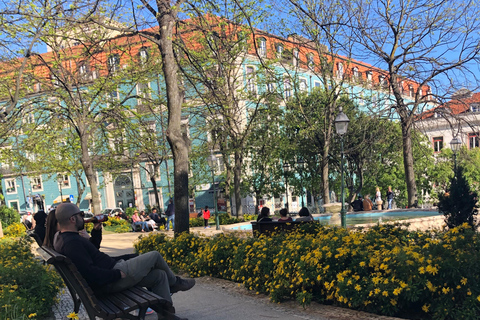 Lisbon: Old Town and Chiado Vintage Car Tour Lisbon: Belem Tour