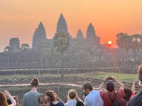 Tour storico di Angkor Wat - Housity