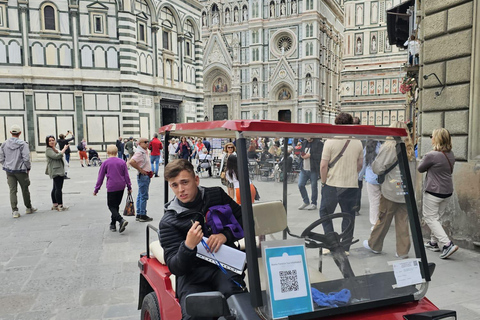 Florence: Private Guided Golf Cart Tour Senza Piazzale Michelangelo. Tour 1 ora.